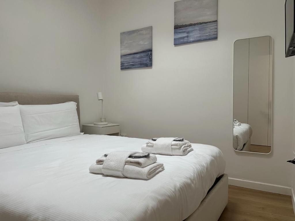 Luxury Battisti Apartment ปาโดวา ภายนอก รูปภาพ