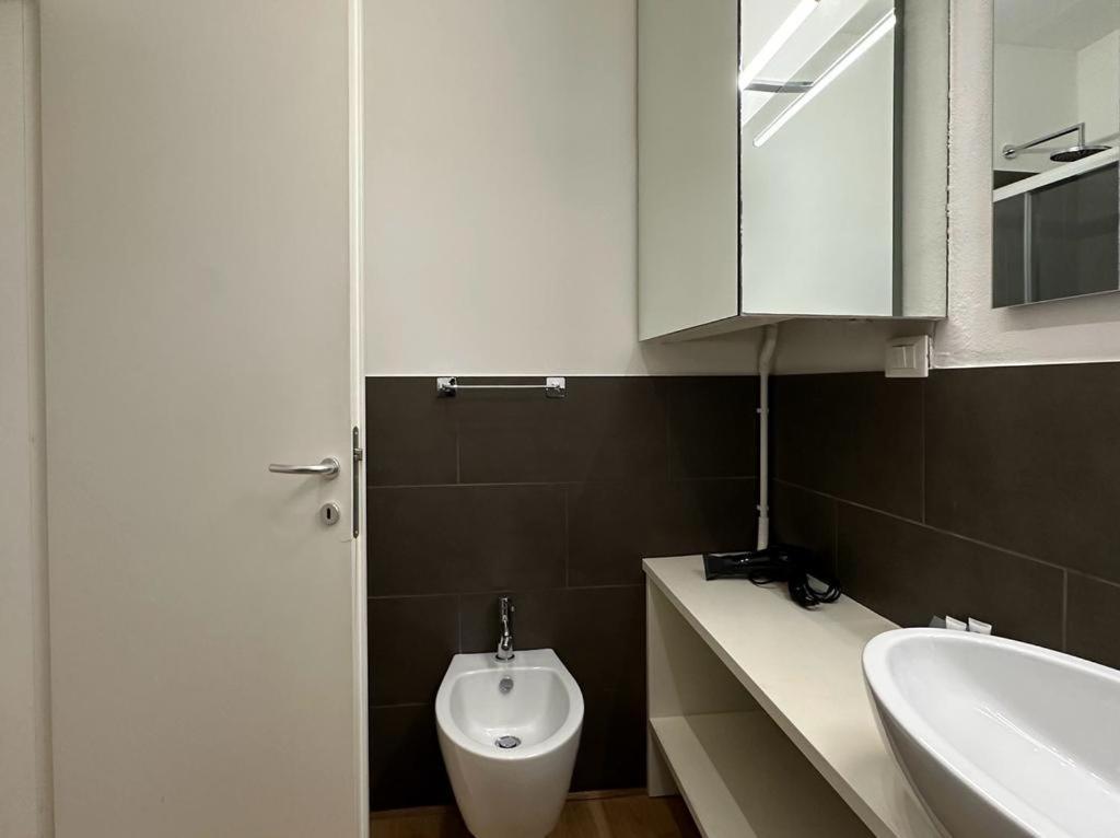 Luxury Battisti Apartment ปาโดวา ภายนอก รูปภาพ